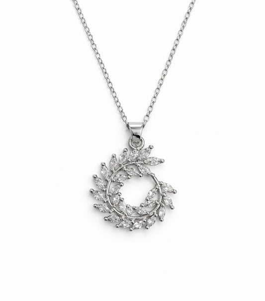 Crystal Leaf Circle Pendant Necklace for Women